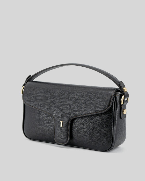 Bionda Classy